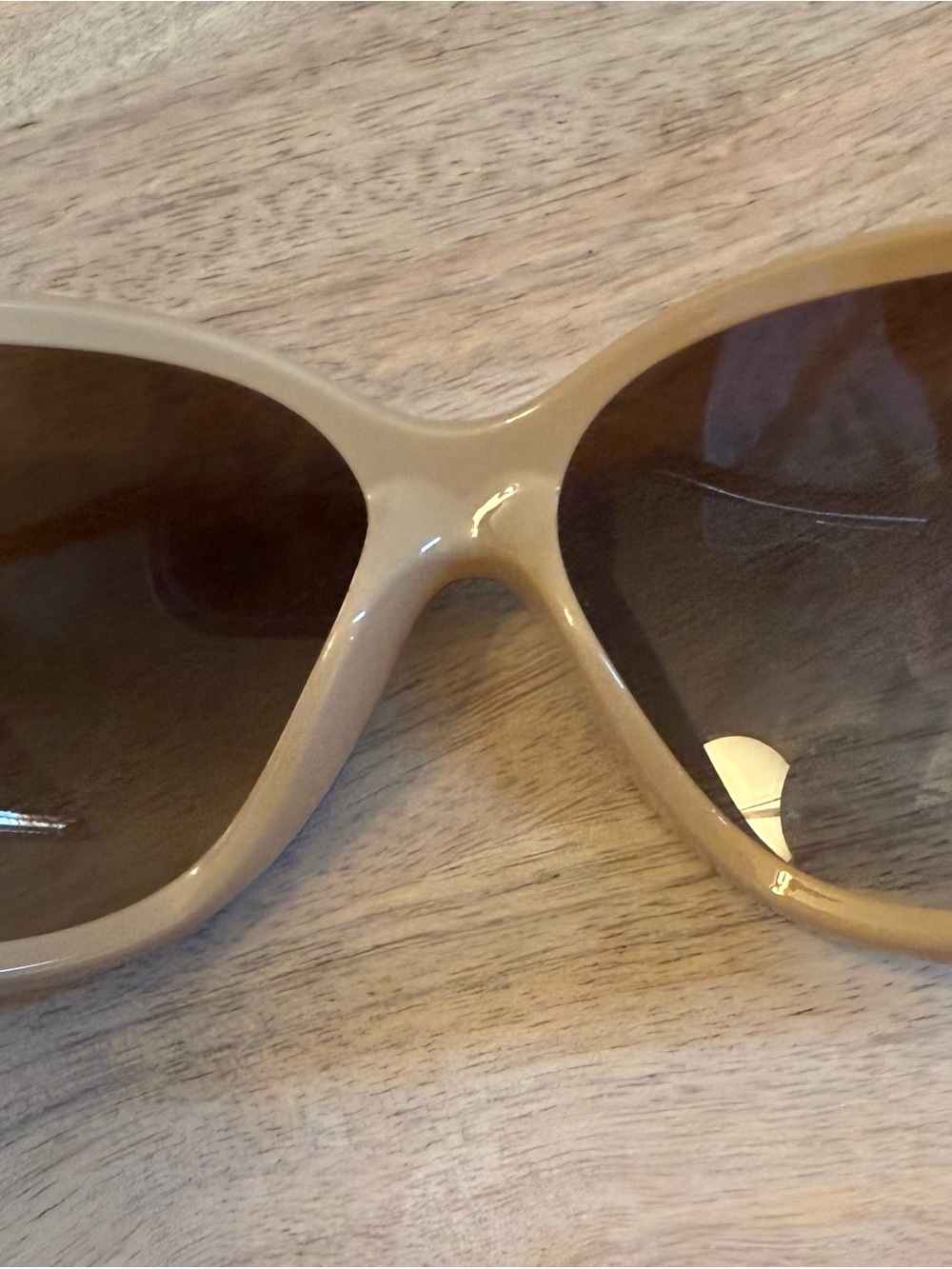 CHANEL Oval CC Camellia Logo Beige Sunglasses Brown Gradient Lenses - Picture 10 of 10